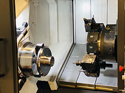 Turning and drilling machining in one clamping